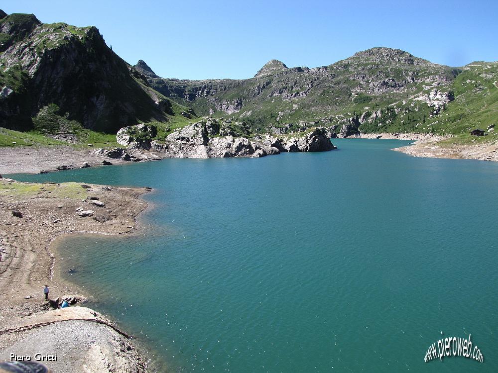 19 Dalla diga i Laghi Gemelli.jpg